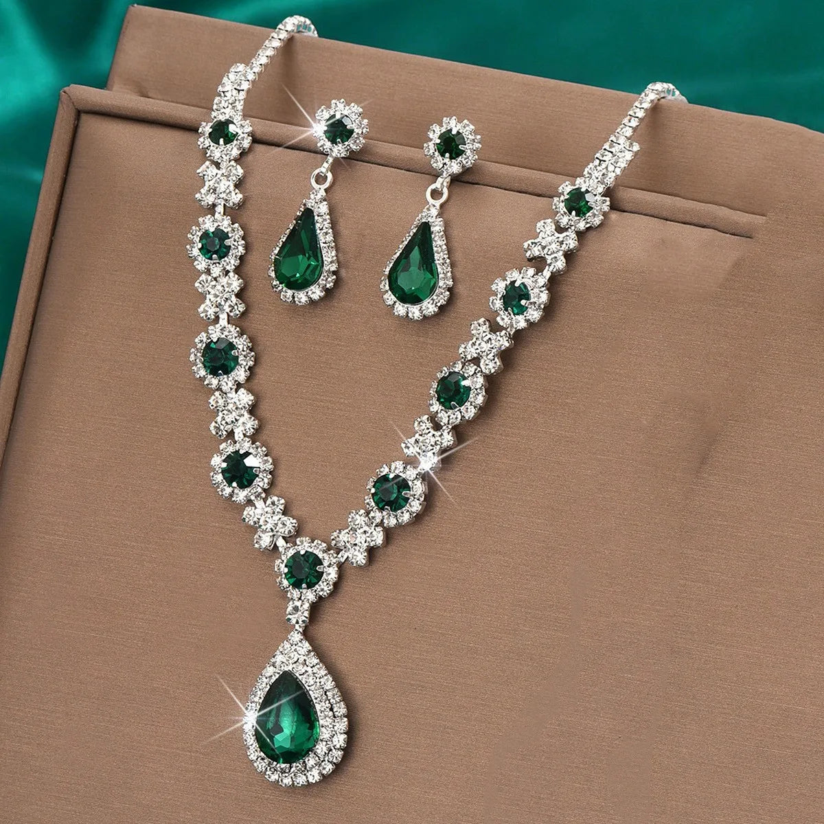 Eternal Grace Jewelry Set