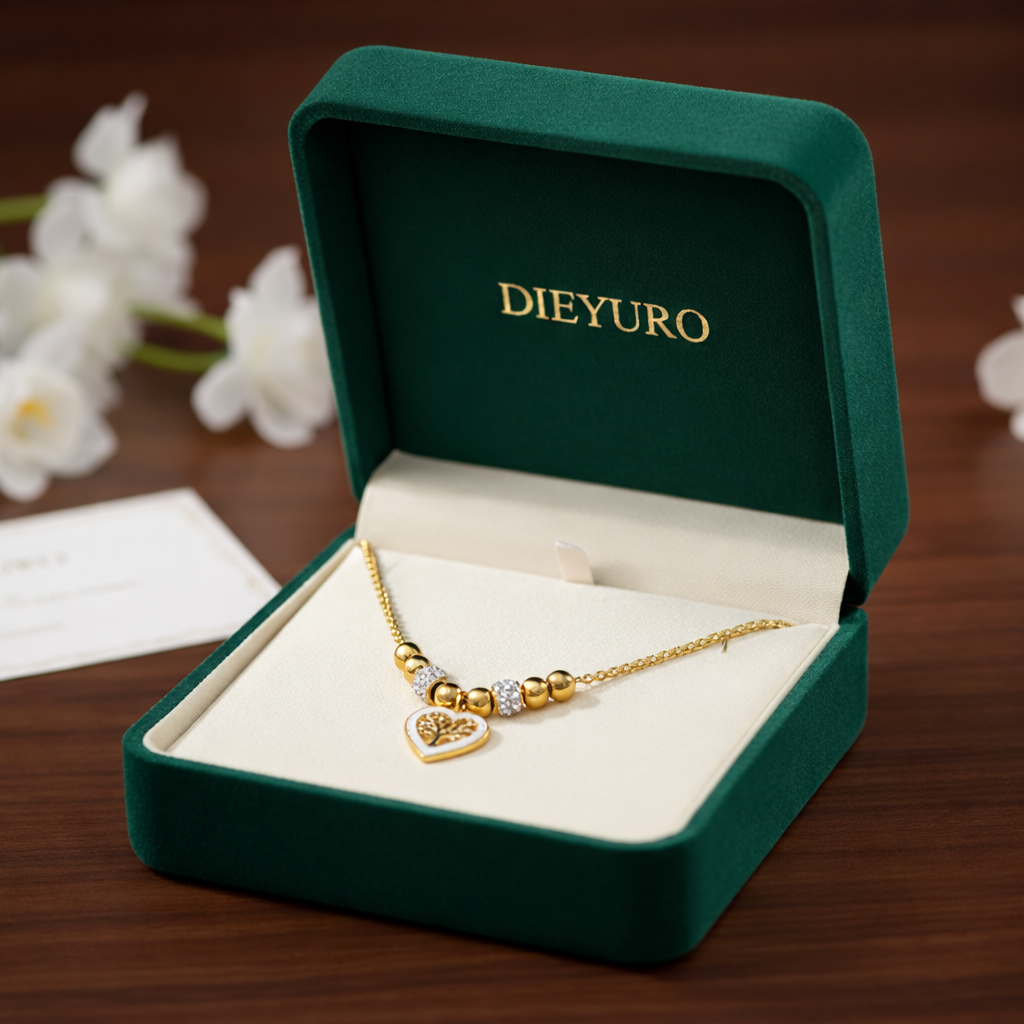 Avenia LoveTree Charm Necklace