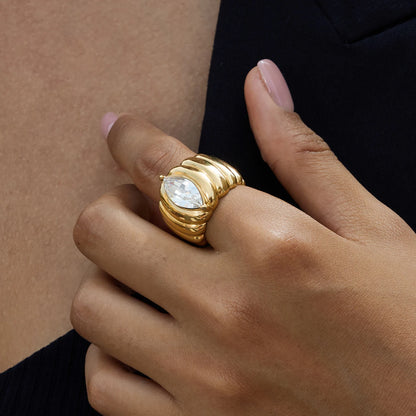 LumiRib Rhinestone Ring