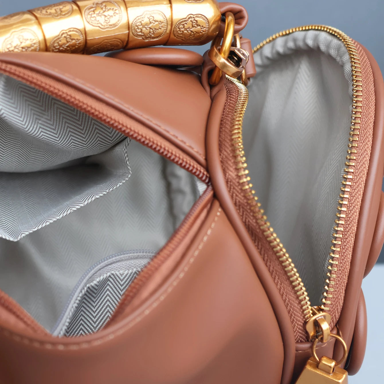 Maison Élitaire Leather Tote