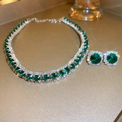 Emerald Lumière Jewelry Set