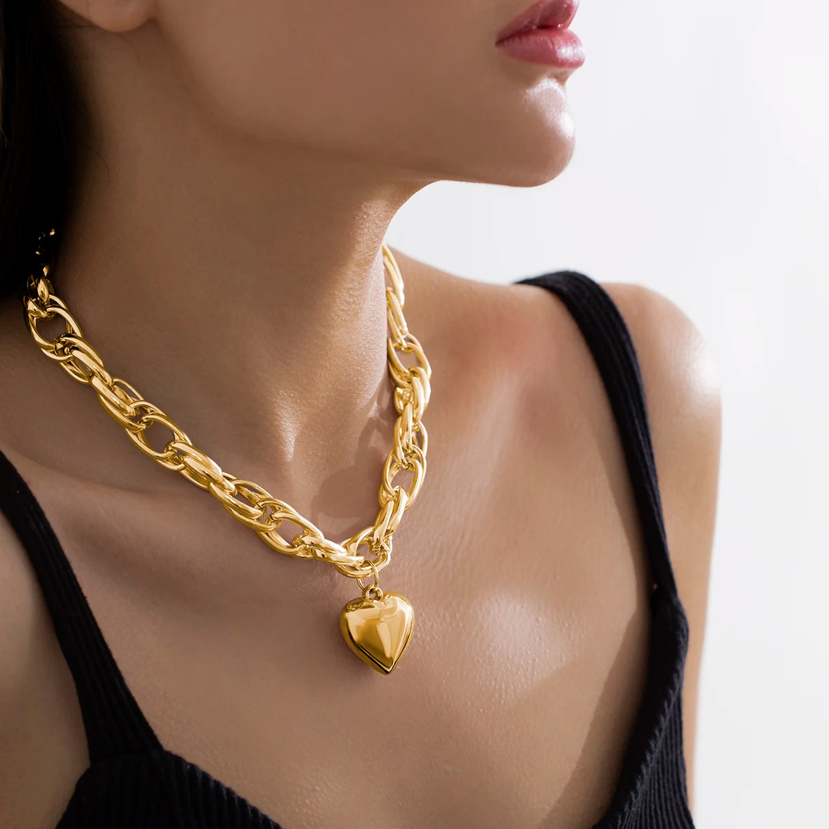 IronLuxe Geometric Heart Chain