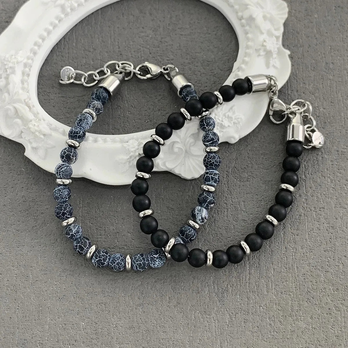 TigerSoul™ – Pulseira de Pedra Olho de Tigre com Corrente em Aço Inoxidável (Unissex)
Energia, proteção e estilo em uma peça versátil para homens e mulheres.