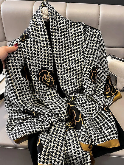 LuxeBreeze Shaw