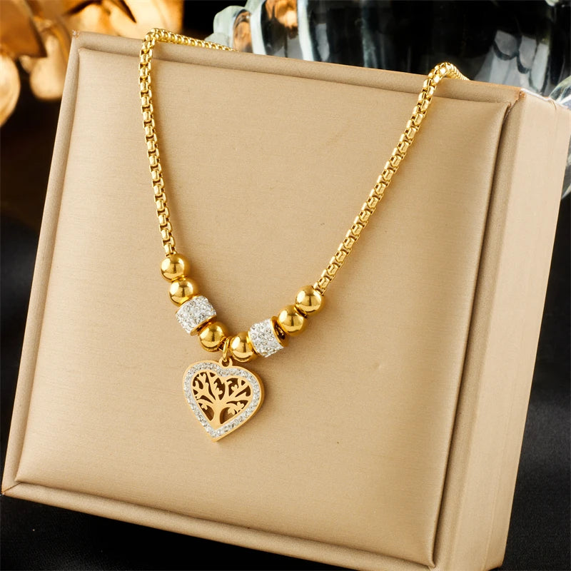 Avenia LoveTree Charm Necklace