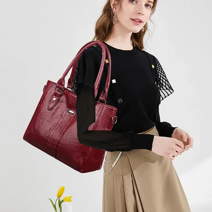 Valenne Heritage Shoulder Bag